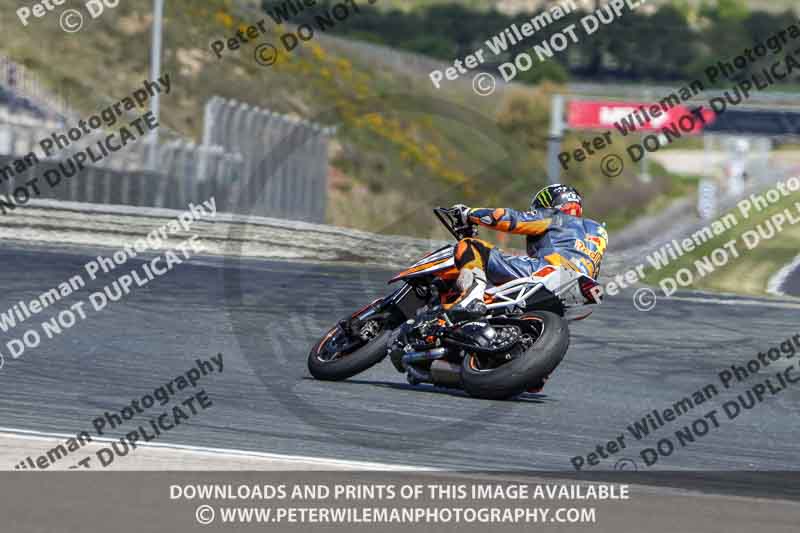 cadwell no limits trackday;cadwell park;cadwell park photographs;cadwell trackday photographs;enduro digital images;event digital images;eventdigitalimages;navarra;no limits trackdays;peter wileman photography;racing digital images;trackday digital images;trackday photos